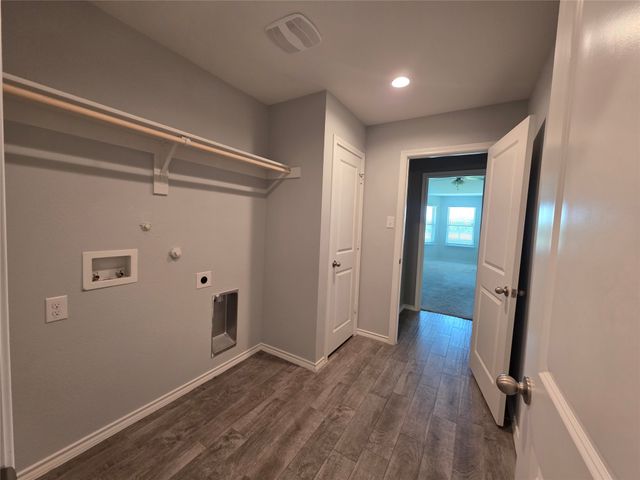 1644 Glade Meadows Drive, Burleson, TX 76058