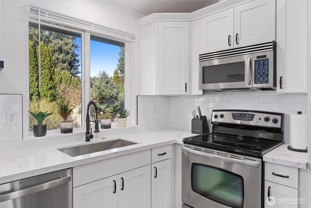 20709 108th Street E, Bonney Lake, WA 98391