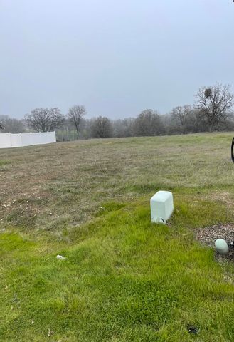 21915 Hayfork Place, Cottonwood, CA 96022