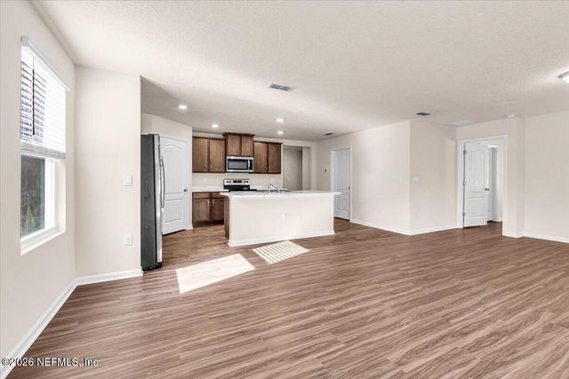 2262 WILLOW SPRINGS Drive, Green Cove Springs, FL 32043