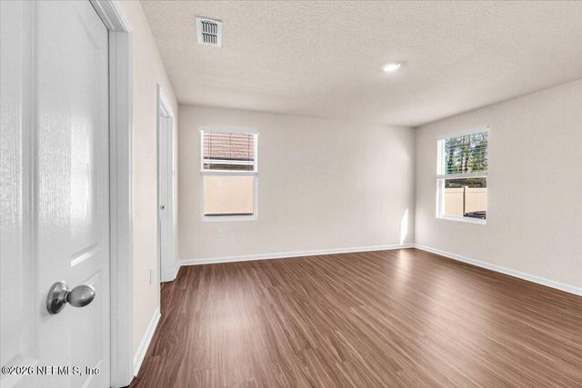 2262 WILLOW SPRINGS Drive, Green Cove Springs, FL 32043