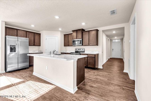 2262 WILLOW SPRINGS Drive, Green Cove Springs, FL 32043