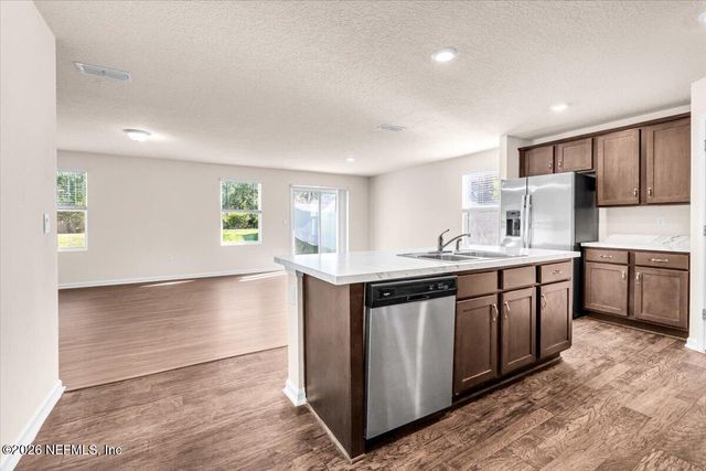 2262 WILLOW SPRINGS Drive, Green Cove Springs, FL 32043