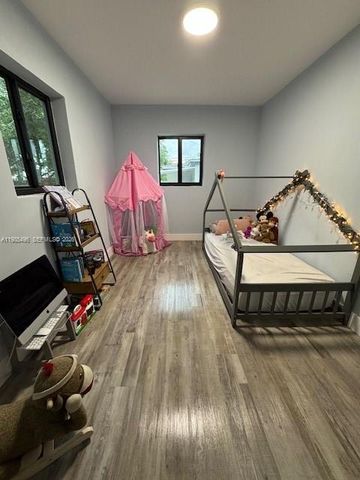 440 E 37th St, Hialeah, FL 33013