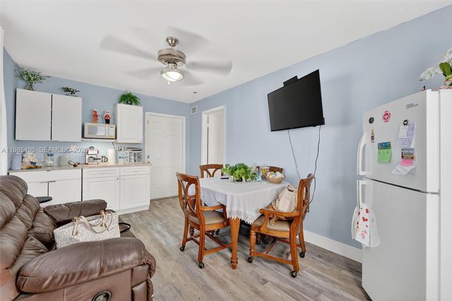 440 E 37th St, Hialeah, FL 33013