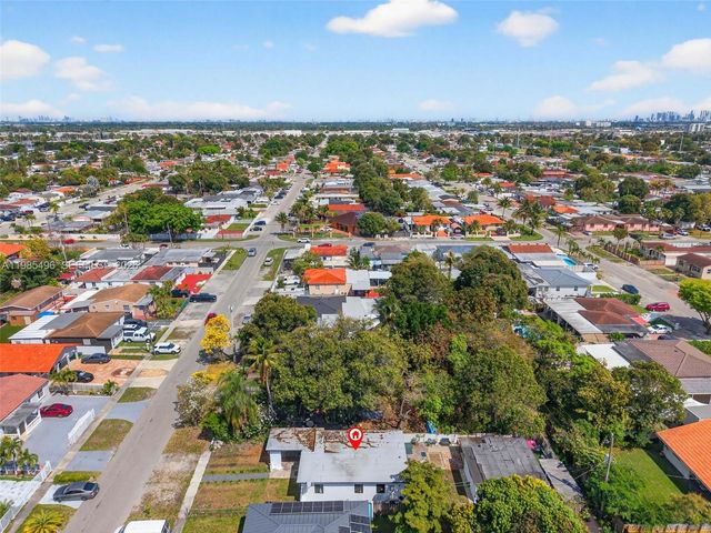 440 E 37th St, Hialeah, FL 33013
