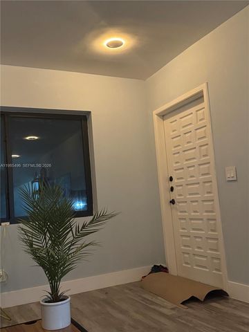 440 E 37th St, Hialeah, FL 33013