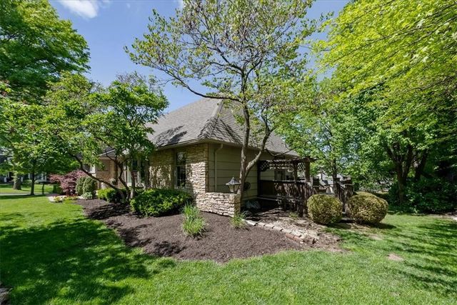 9029 High Drive, Leawood, KS 66206