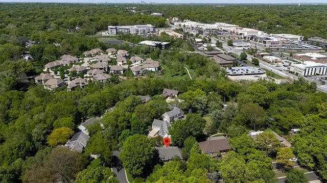 9029 High Drive, Leawood, KS 66206