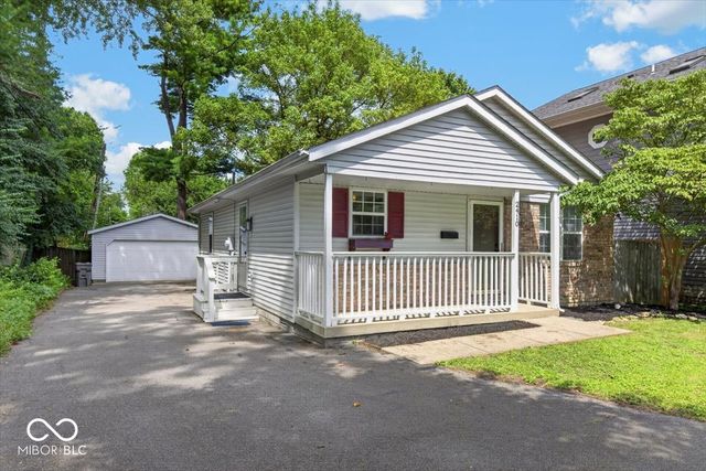 2410 Dell Zell Drive, Indianapolis, IN 46220