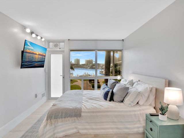 1124 Seminole Drive 4D, Fort Lauderdale, FL 33304