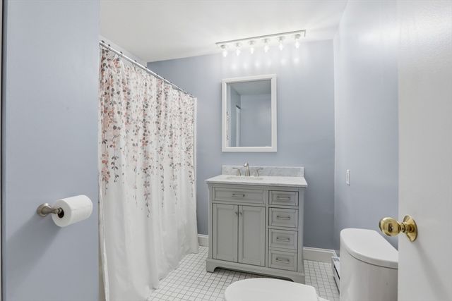 376 Ocean Ave 914, Revere, MA 02151