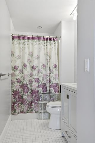 376 Ocean Ave 914, Revere, MA 02151