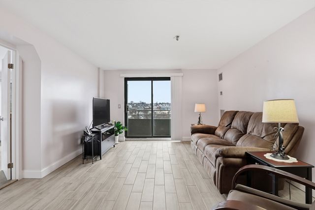 376 Ocean Ave 914, Revere, MA 02151