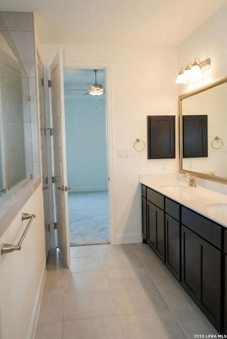 4190 Island, Marion, TX 78124