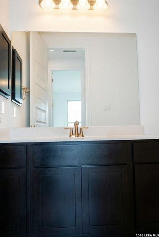 4190 Island, Marion, TX 78124