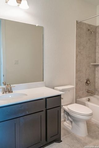 4190 Island, Marion, TX 78124