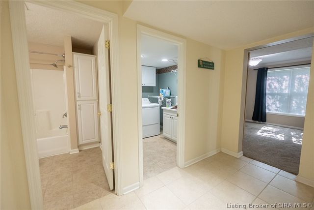 1037 Brookstone Court, Georgetown, IN 47122