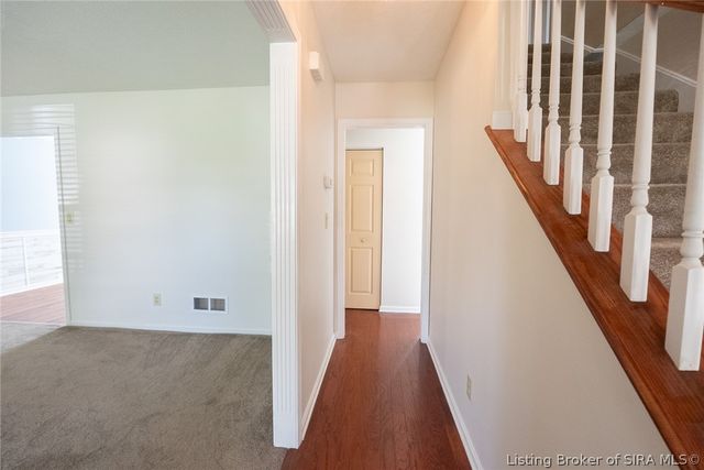 1037 Brookstone Court, Georgetown, IN 47122