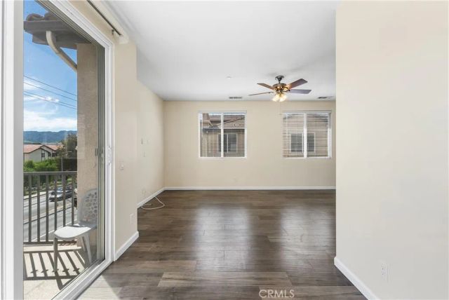27968 Avalon, Canyon Country, CA 91351