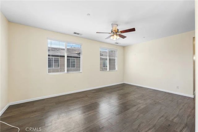 27968 Avalon, Canyon Country, CA 91351