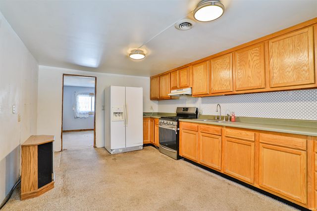 413 S Buffalo Road, Burket, IN 46508