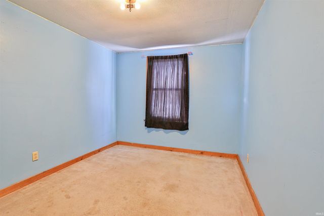413 S Buffalo Road, Burket, IN 46508