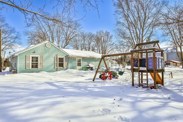 413 S Buffalo Road, Burket, IN 46508