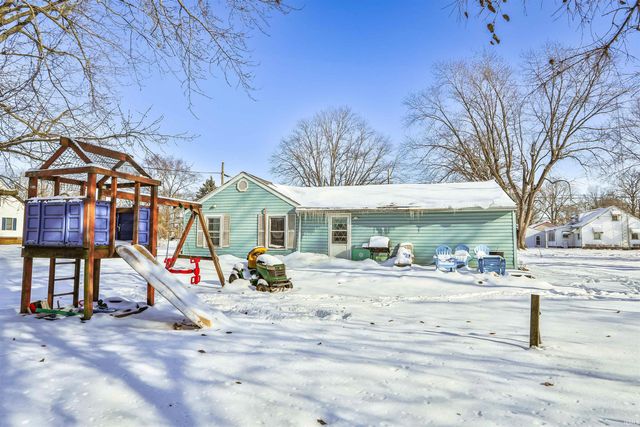 413 S Buffalo Road, Burket, IN 46508