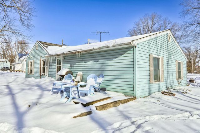 413 S Buffalo Road, Burket, IN 46508
