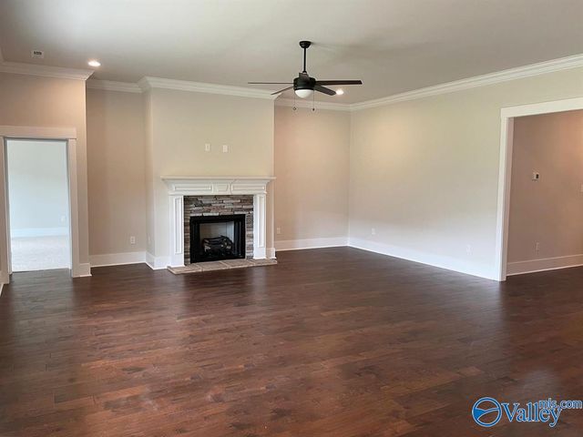 7118 Springwell Court SE, Gurley, AL 35748