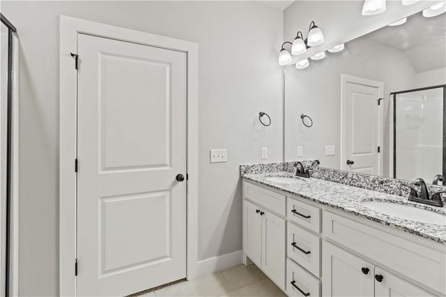 9 E Loveland Loop, Farmington, AR 72730