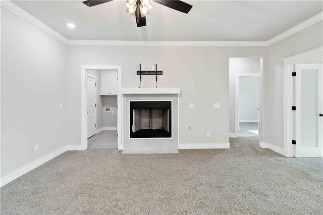 9 E Loveland Loop, Farmington, AR 72730