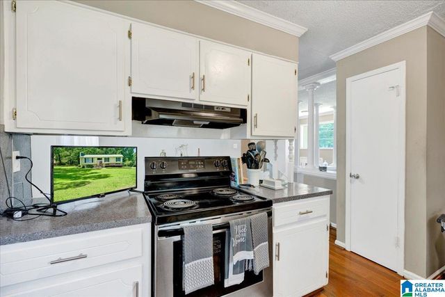2048 WHITE POST ROAD, Hueytown, AL 35023