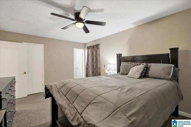 2048 WHITE POST ROAD, Hueytown, AL 35023