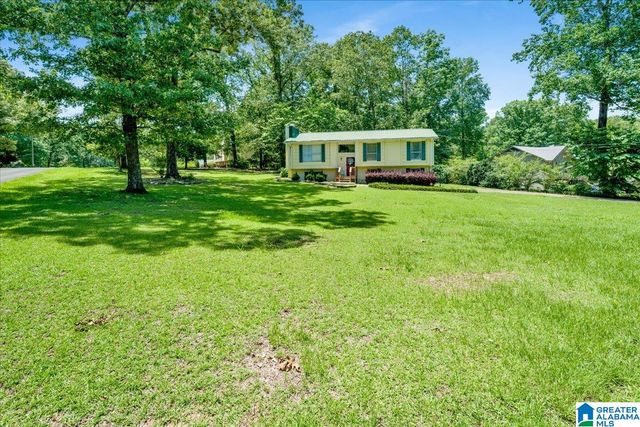 2048 WHITE POST ROAD, Hueytown, AL 35023