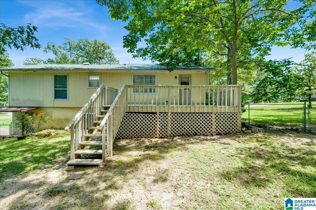 2048 WHITE POST ROAD, Hueytown, AL 35023