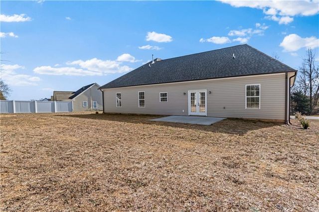 159 Wynnfall Drive, Lexington, NC 27295