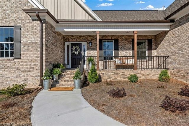 159 Wynnfall Drive, Lexington, NC 27295