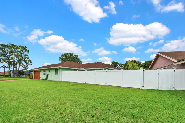 127 Miramar Avenue, Royal Palm Beach, FL 33411