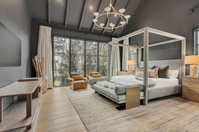 7709 Strait Trl, College Grove, TN 37046