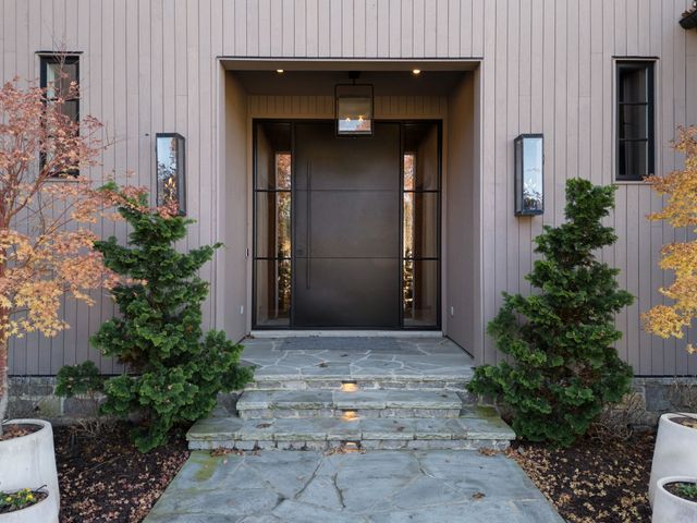 7709 Strait Trl, College Grove, TN 37046