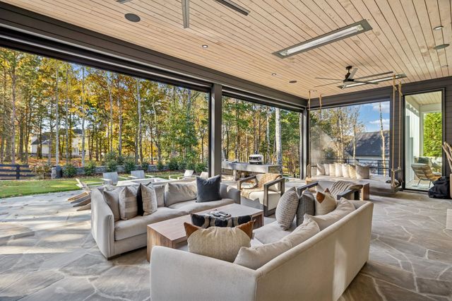 7709 Strait Trl, College Grove, TN 37046