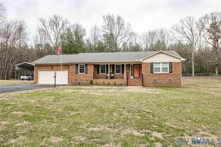 209 Robbinwood Ln, Sandston, VA 23150