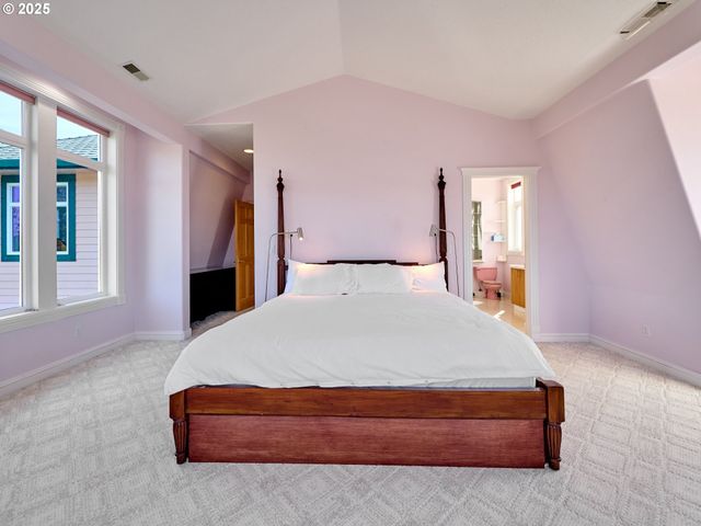 17489 HWY 22 HWY DALLAS OR, Dallas, OR 97338