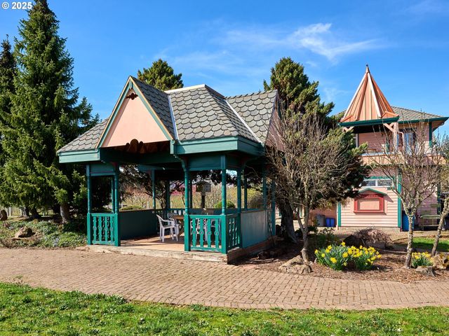 17489 HWY 22 HWY DALLAS OR, Dallas, OR 97338