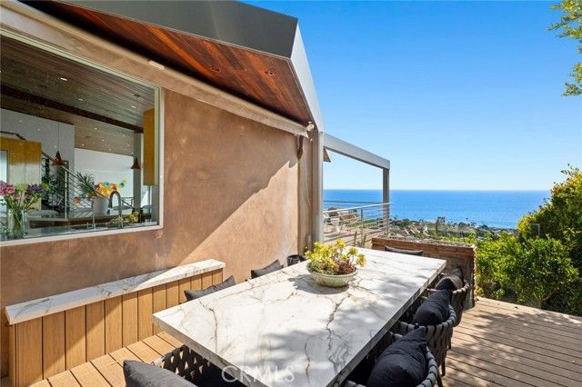 856 Diamond, Laguna Beach, CA 92651