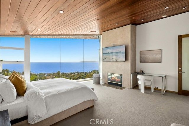856 Diamond, Laguna Beach, CA 92651