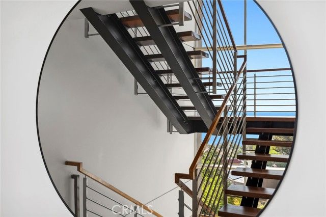 856 Diamond, Laguna Beach, CA 92651