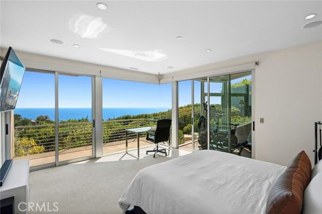 856 Diamond, Laguna Beach, CA 92651